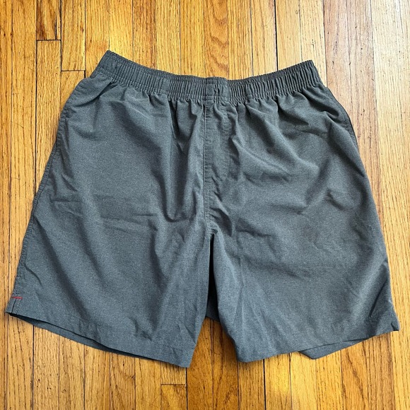 Chubbies Other - Chubbies Shorts Mens Medium Gray Stretch 7” Performance